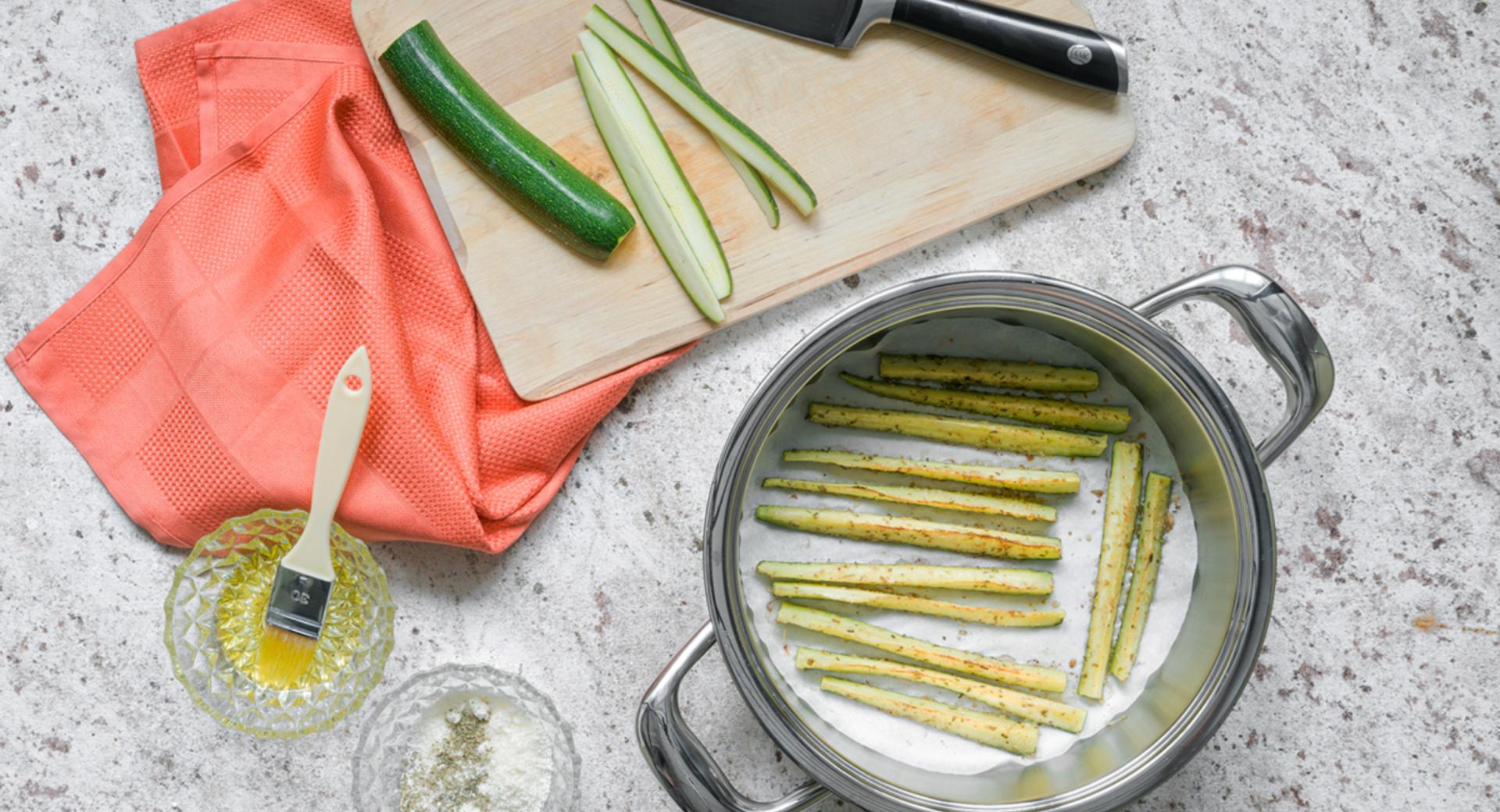 Bastoncini di zucchine gratinati