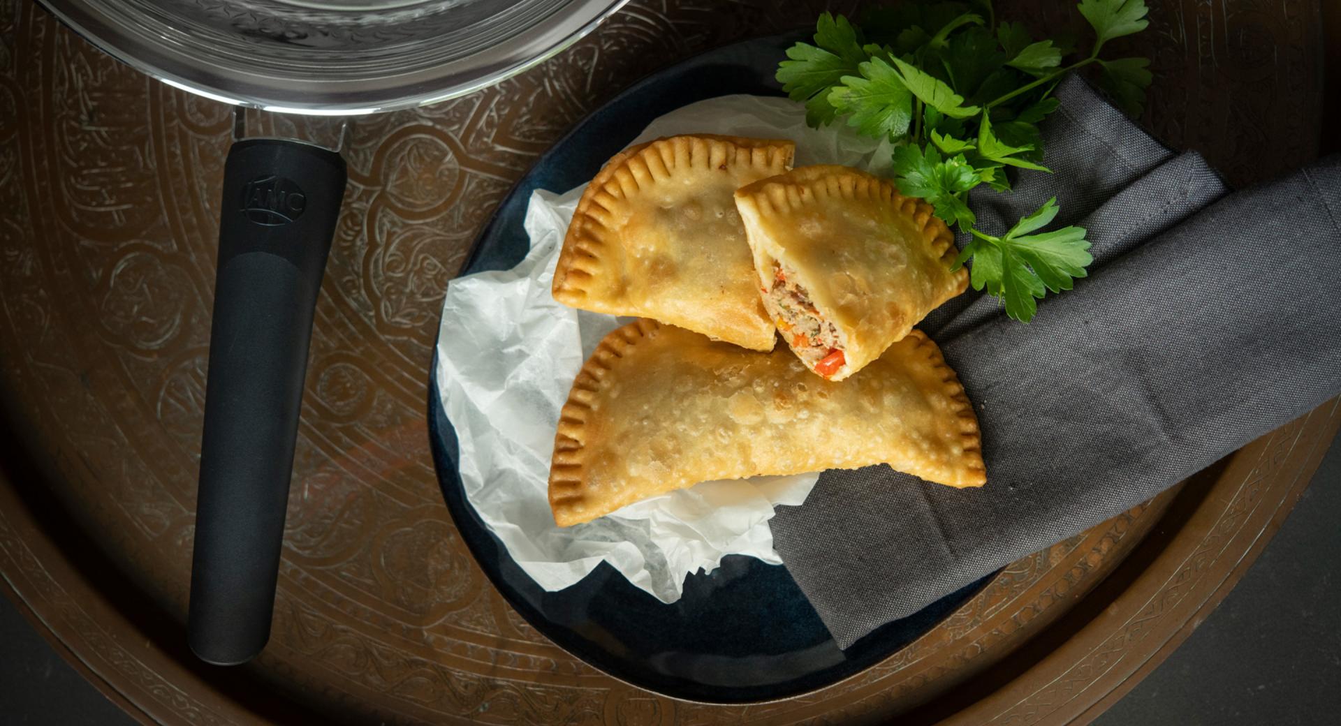 Panzerotti fritti (cig börek)