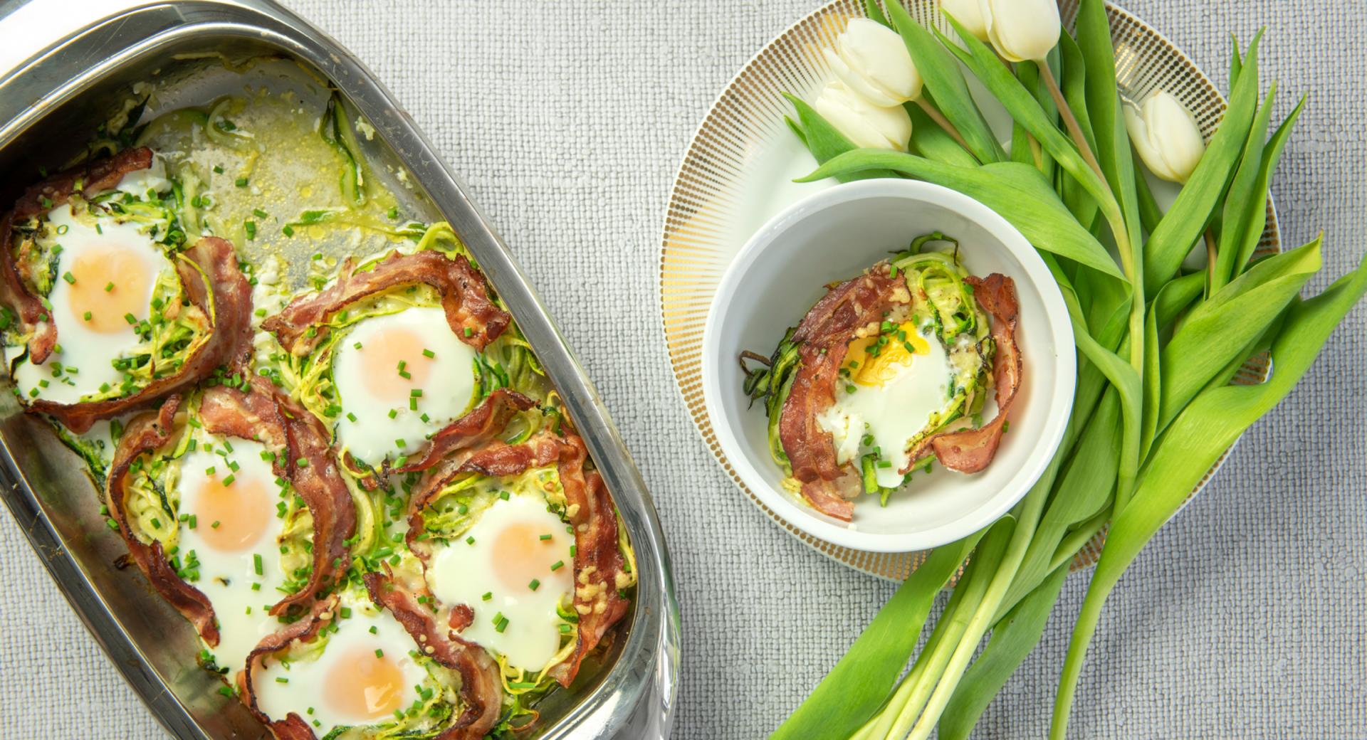 Nidi di zucchine con uovo