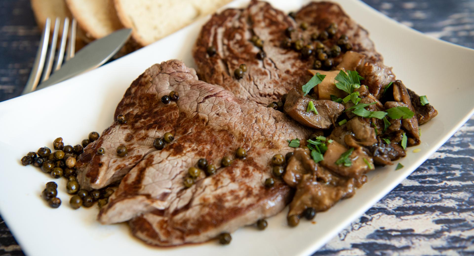 Filetto di manzo con funghi trifolati 