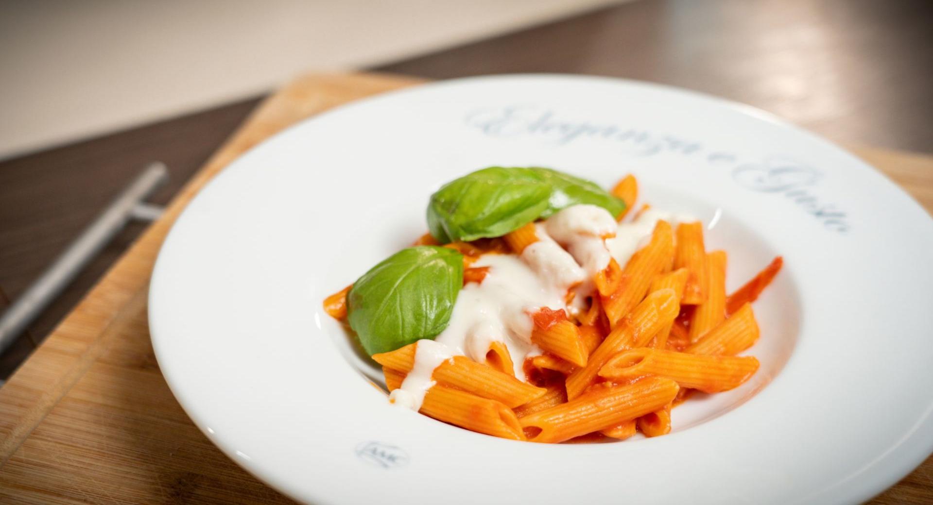 Pasta tricolore