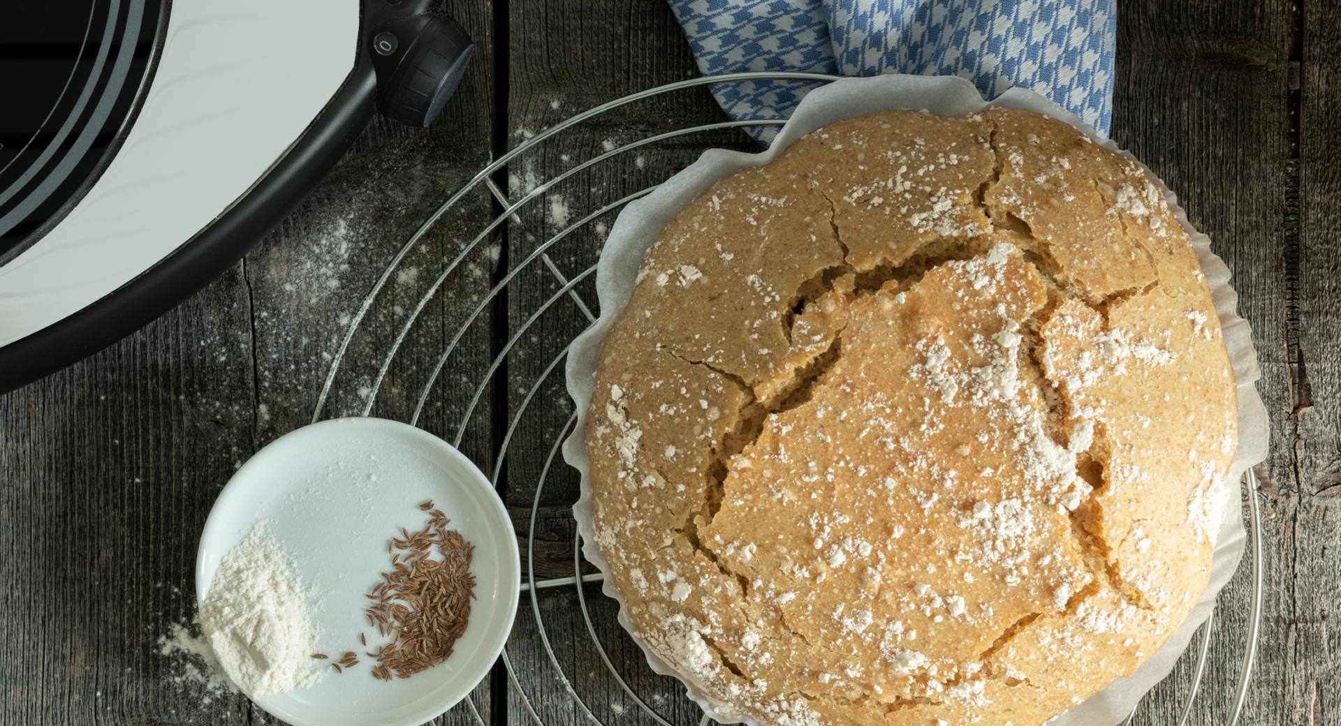 Pane al farro con yogurt 