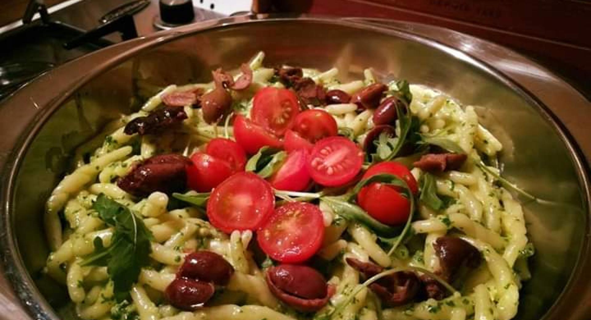 TROFIE AL PESTO DI RUCOLA