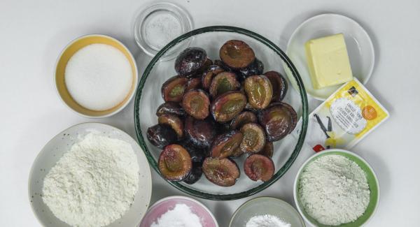 Disporre gli ingredienti sul piano.