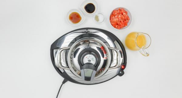 Posizionare il trito all'interno di un'Unità di cottura piccola, coprirla con il coperchio e posizionarla sul fornello a calore alto. Con l'ausilio di Audiotherm riscaldare fino alla finestra "carne".
