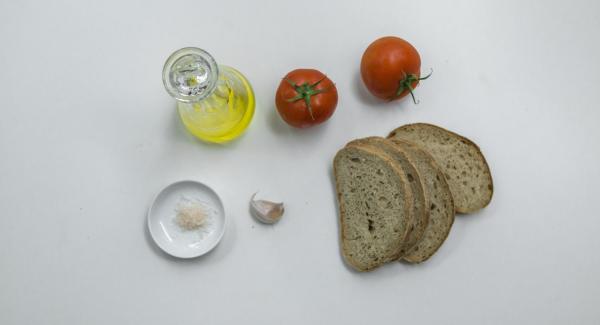 Disporre gli ingredienti sul piano.