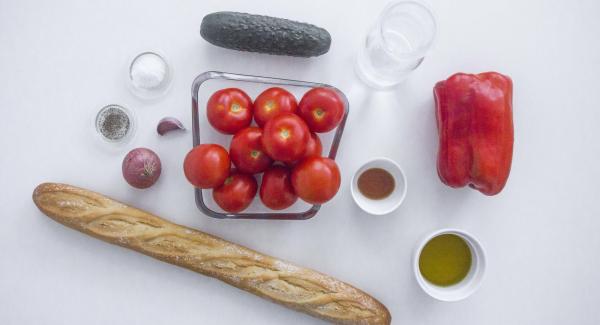 Disporre gli ingredienti sul piano.