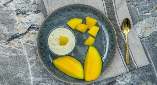 Condire con sale, pepe di Cayenna e succo di limone o di lime.