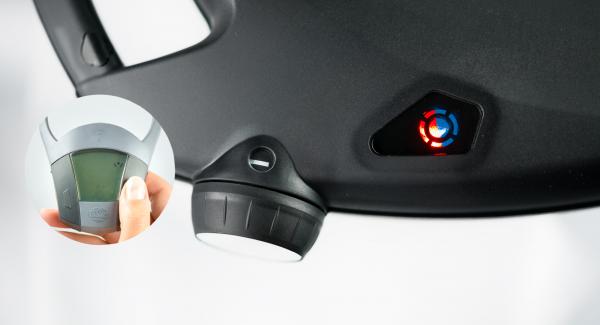 Coprire l’Unità con Navigenio rivolto verso il basso e cuocere per ca. 5 minuti sfruttando il calore residuo. Quindi, impostare Navigenio a livello I. Mentre la spia lampeggia, inserire un tempo di 3 minuti su Audiotherm e cuocere fino a ottenere la doratura desiderata.