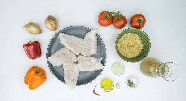 Disporre gli ingredienti sul piano.