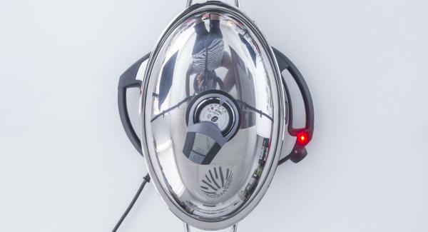 Al suono di Audiotherm, voltare i biscotti, inserire un tempo di cottura di 1 minuto su Audiotherm e ruotarlo finchè compare il simbolo “verdura”. Al suono di Audiotherm, voltare i biscotti, inserire un tempo di cottura di 1 minuto su Audiotherm e ruotarlo finchè compare il simbolo “verdura”.