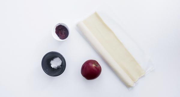Disporre gli ingredienti sul piano.