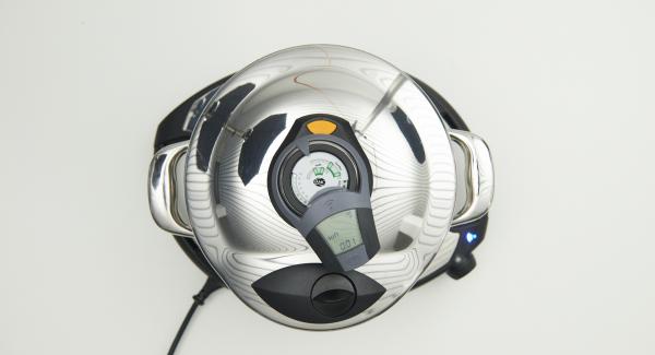 Chiudere l’Unità con Secuquick, impostare Navigenio in modalità "A". Inserire un tempo di cottura di 1 minuto su Audiotherm e cuocere in modalità “soft”. Chiudere l’Unità con Secuquick, impostare Navigenio in modalità "A". Inserire un tempo di cottura di 1 minuto su Audiotherm e cuocere in modalità “soft”.