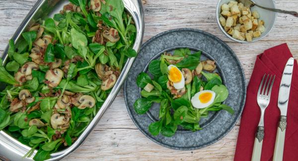 Insalata con speck e champignon