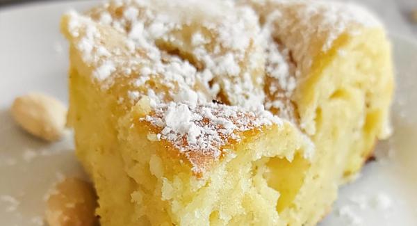 Torta di mele e mandorle