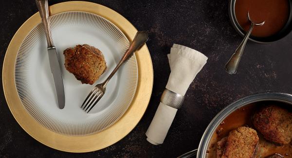 Medaglioni di filetto con crosta ai marroni