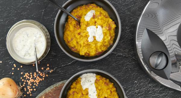 Dahl di pomodoro e lenticchie