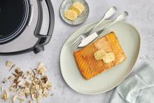 Salmone affumicato caldo con burro al peperoncino