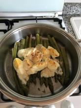 Asparagi gratinati con uova sode