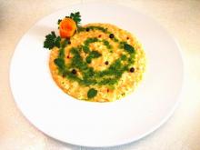 Risotto con zucca, formaggio morbido ,pesto di prezzemolo e menta bacche di ginepro e pepe rosa