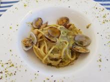 spaghetti al pesto di pistacchio