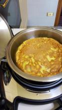 Frittata emiliana con cipolla e prezzemolo.
