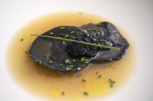 Ravioli di spigola al nero